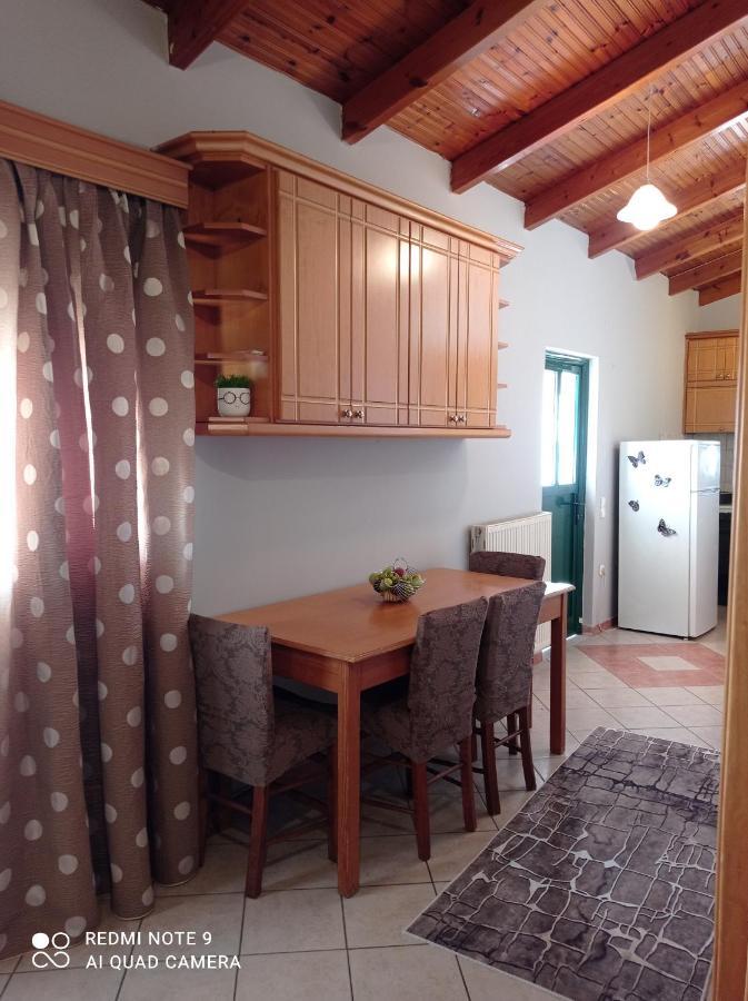 Bratis House Apartment Vartholomio Exterior photo